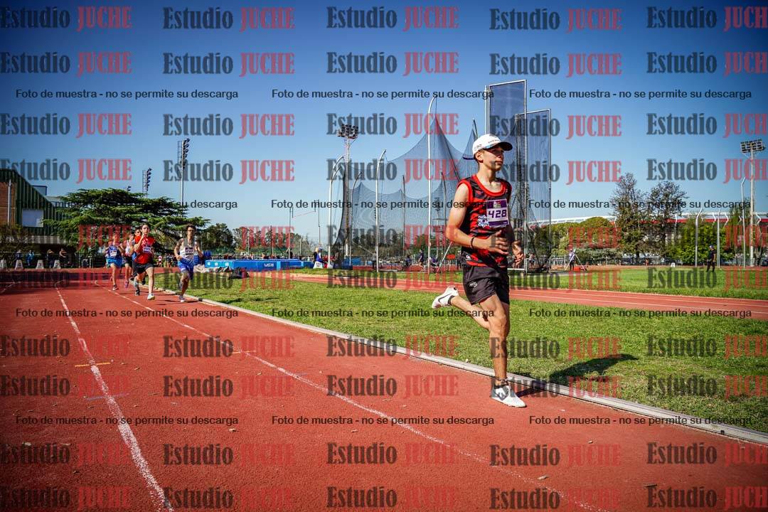 Fotos de los 600 m llanos de varones