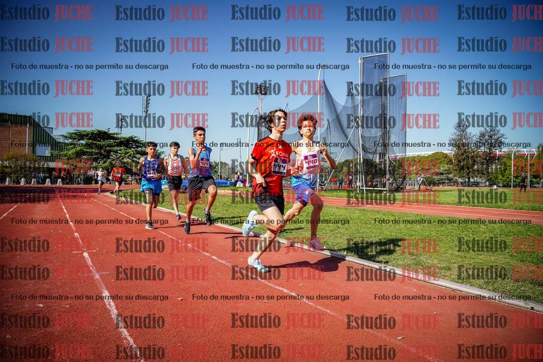 Fotos de los 600 m llanos de varones