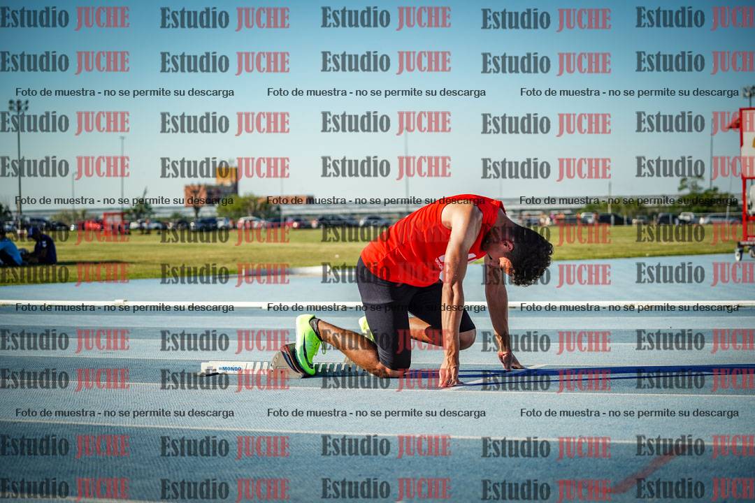Fotos de los 400 m llanos de varones