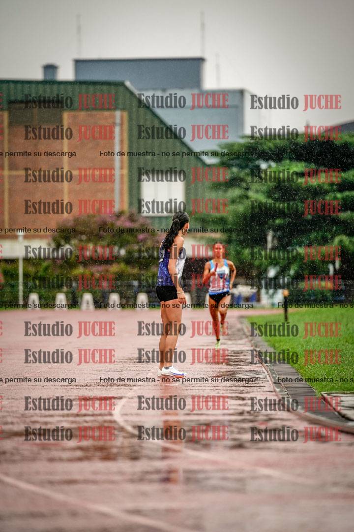 Fotos de las postas 4x400 m de mujeres