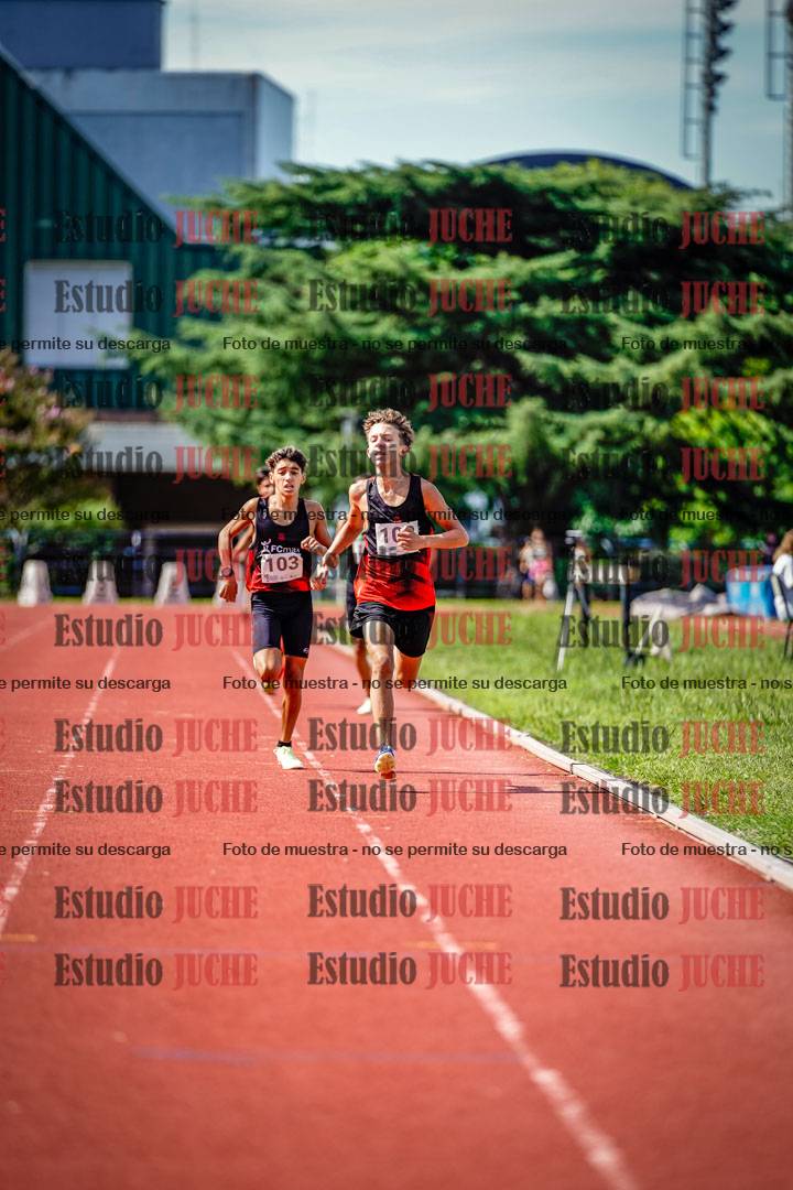 Fotos de los 600 m de varones
