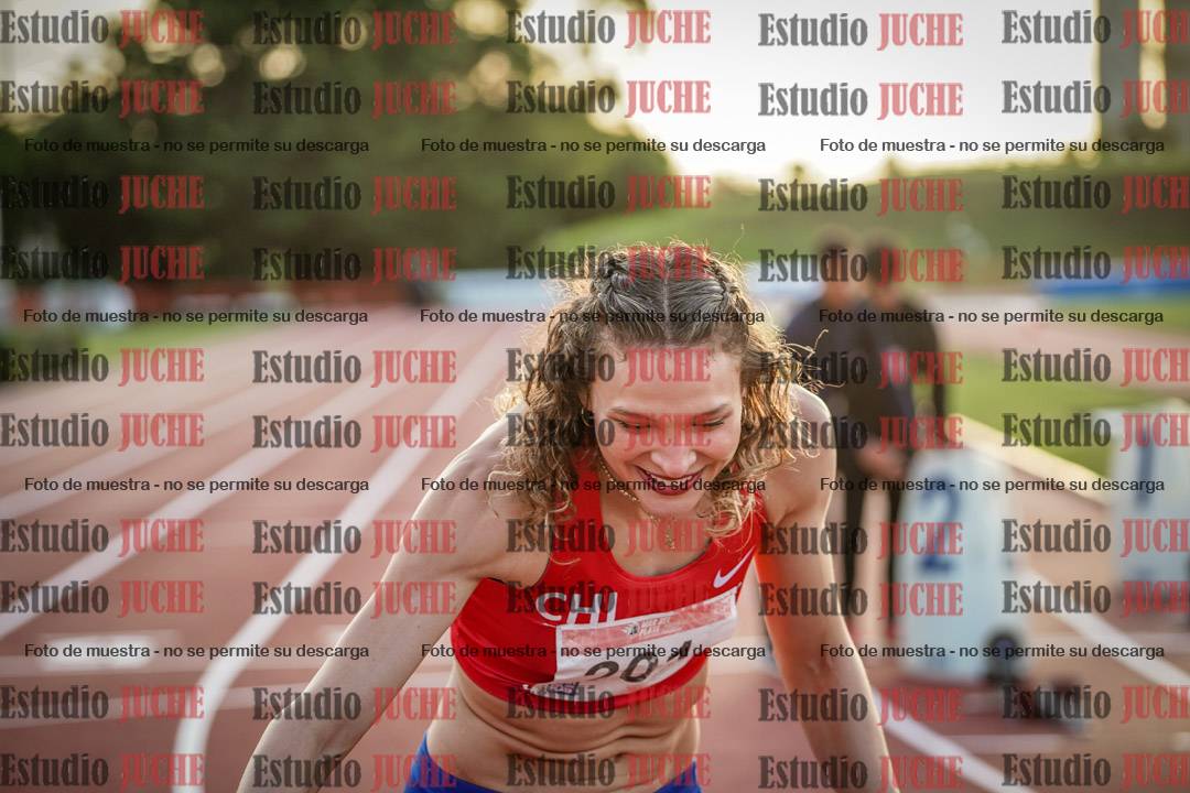 Fotos de algunos extras y podios del día 3
