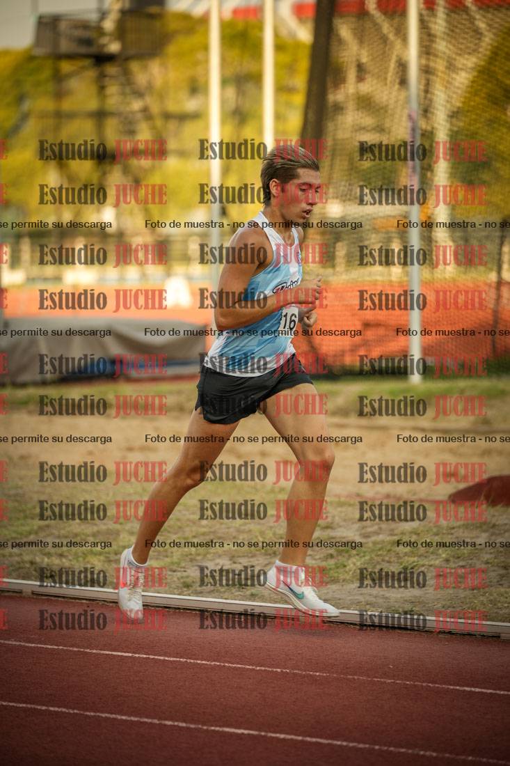 Fotos de los 5000 m llanos de mujeres y varones