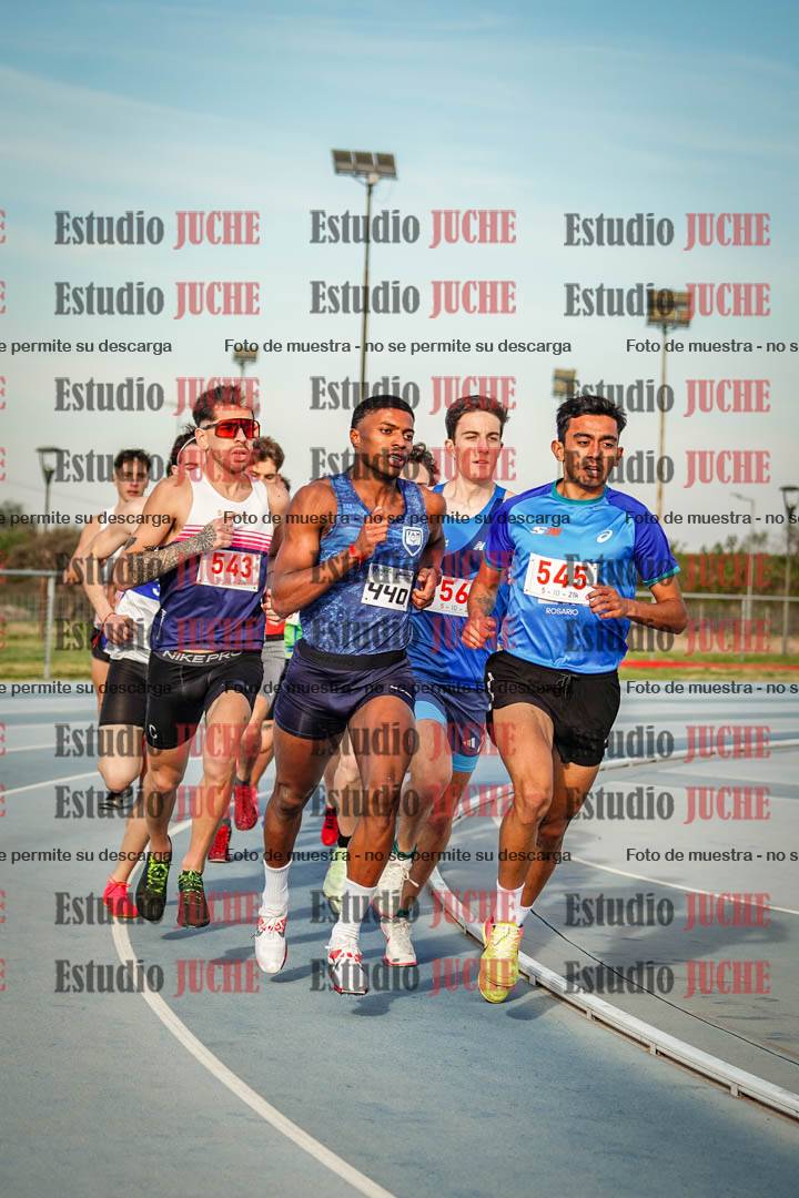 Fotos de los 1500 m llanos de varones