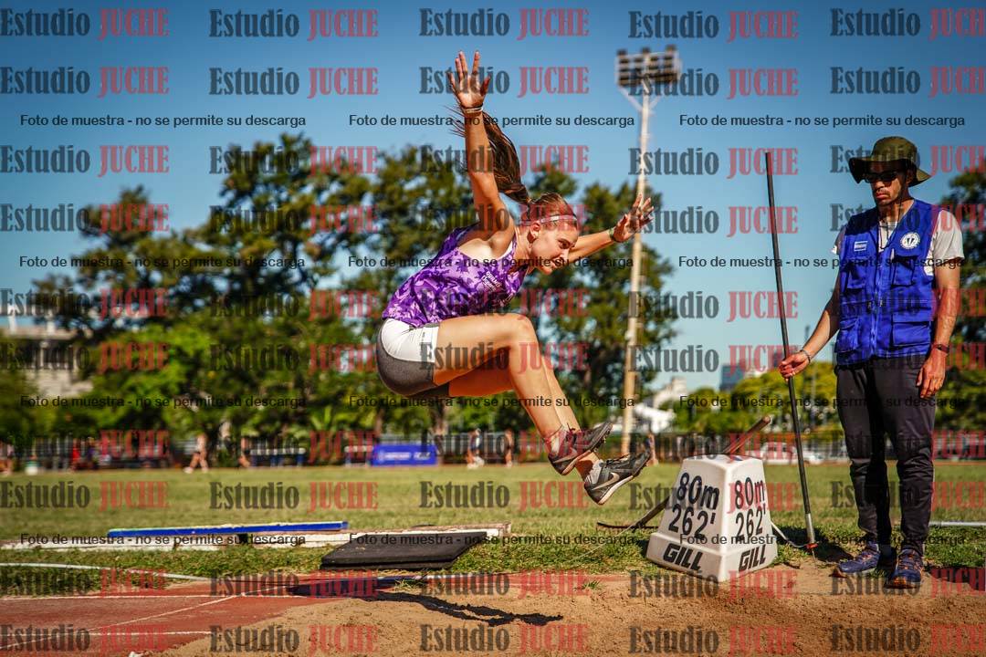 Fotos del salto triple de mujeres y varones - tablas de 8 - 11 - 13