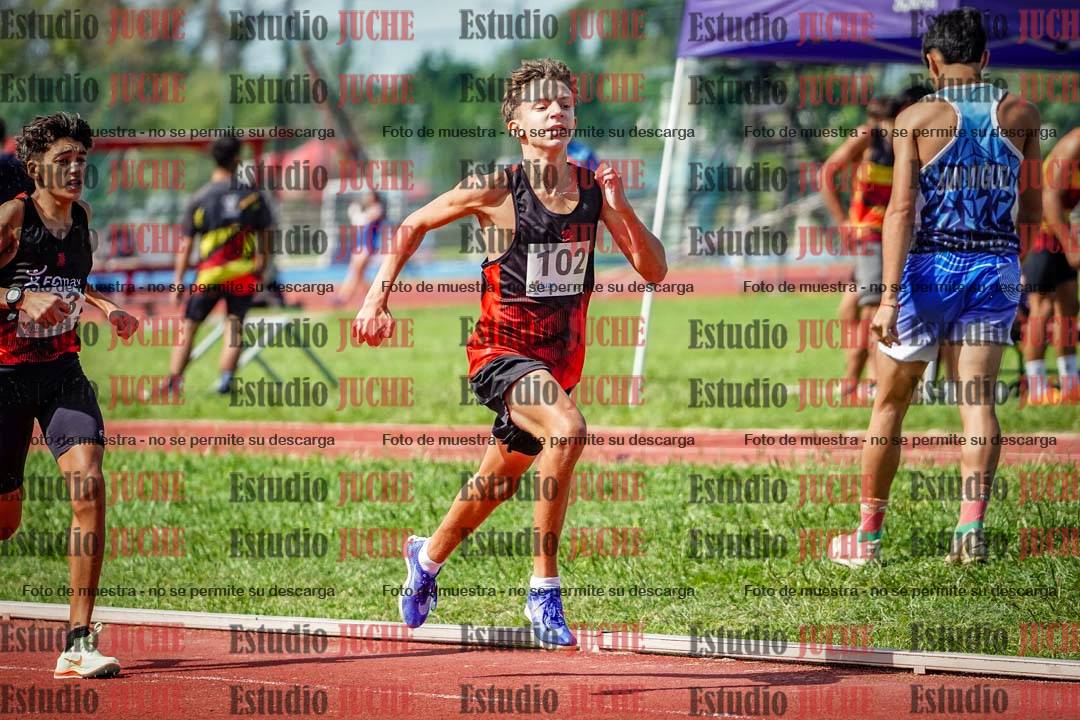 Fotos de los 600 m de varones