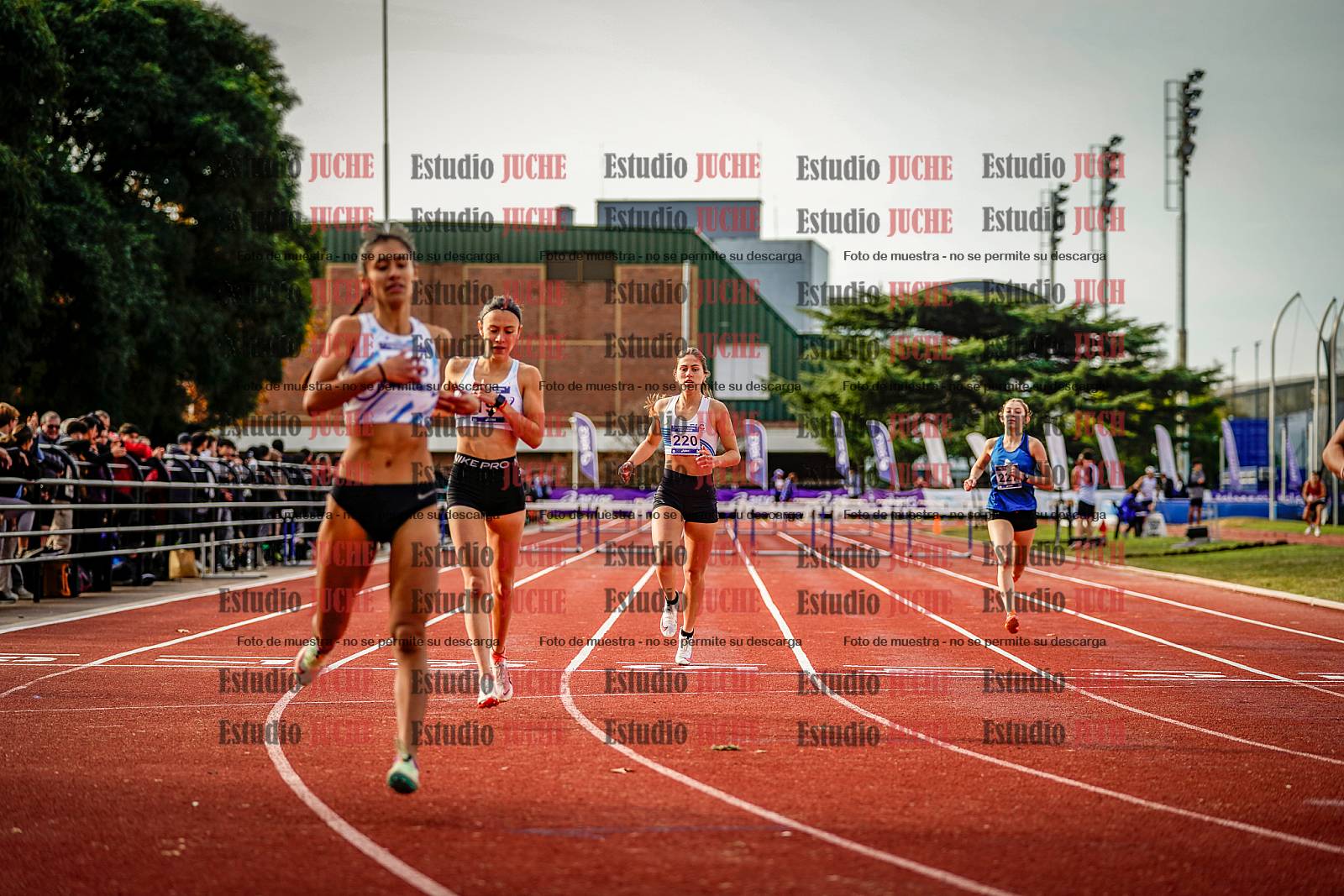 Fotos de los 400 m con vallas de mujeres