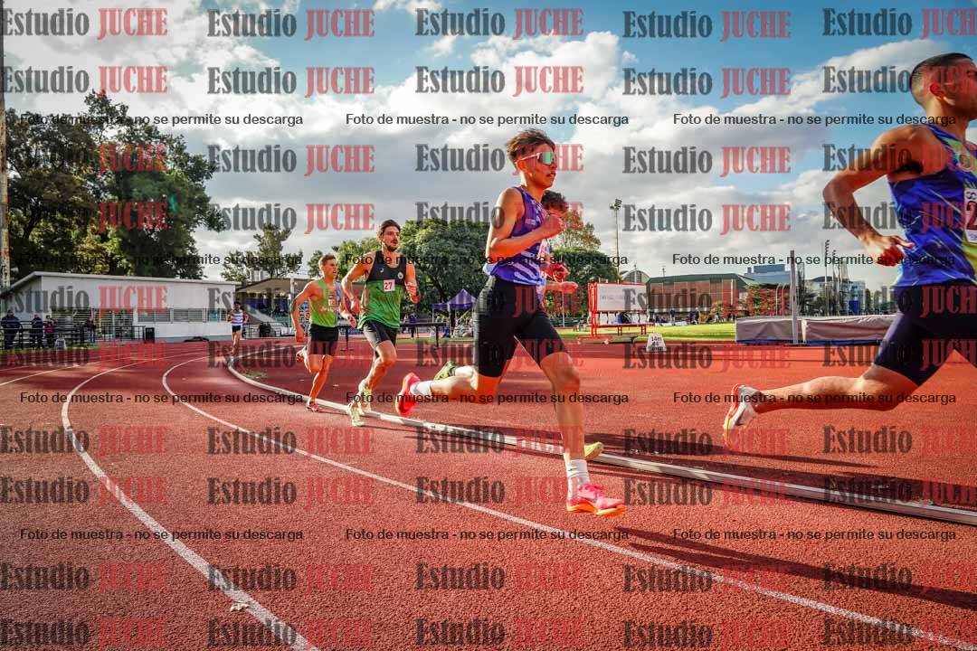 Fotos de los 1500 m llanos de varones