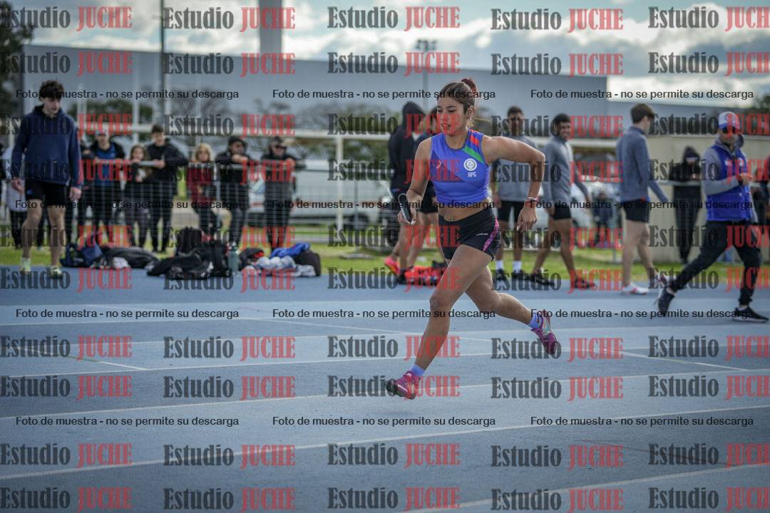 Fotos de las postas 4x400 m llanos de mujeres