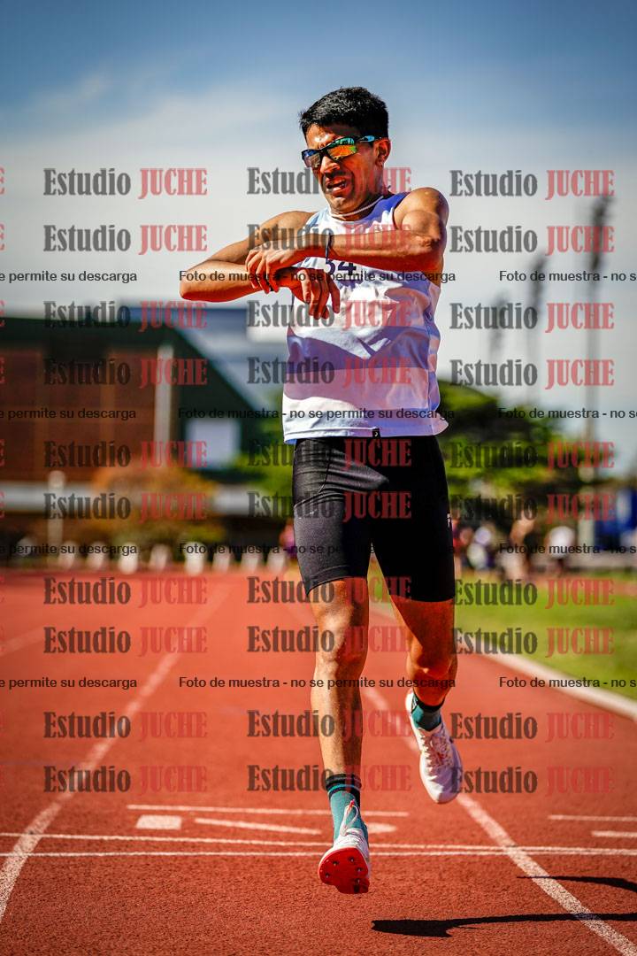 Fotos de los 5000 m llanos de mujeres y varones