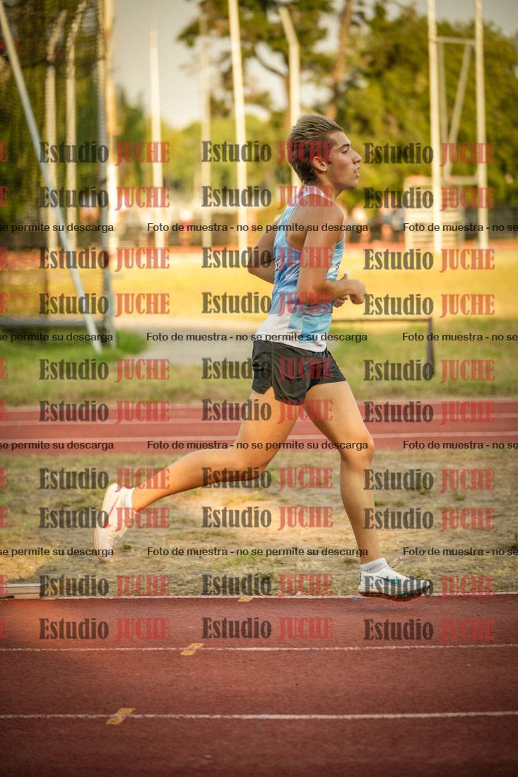 Fotos de los 5000 m llanos de mujeres y varones