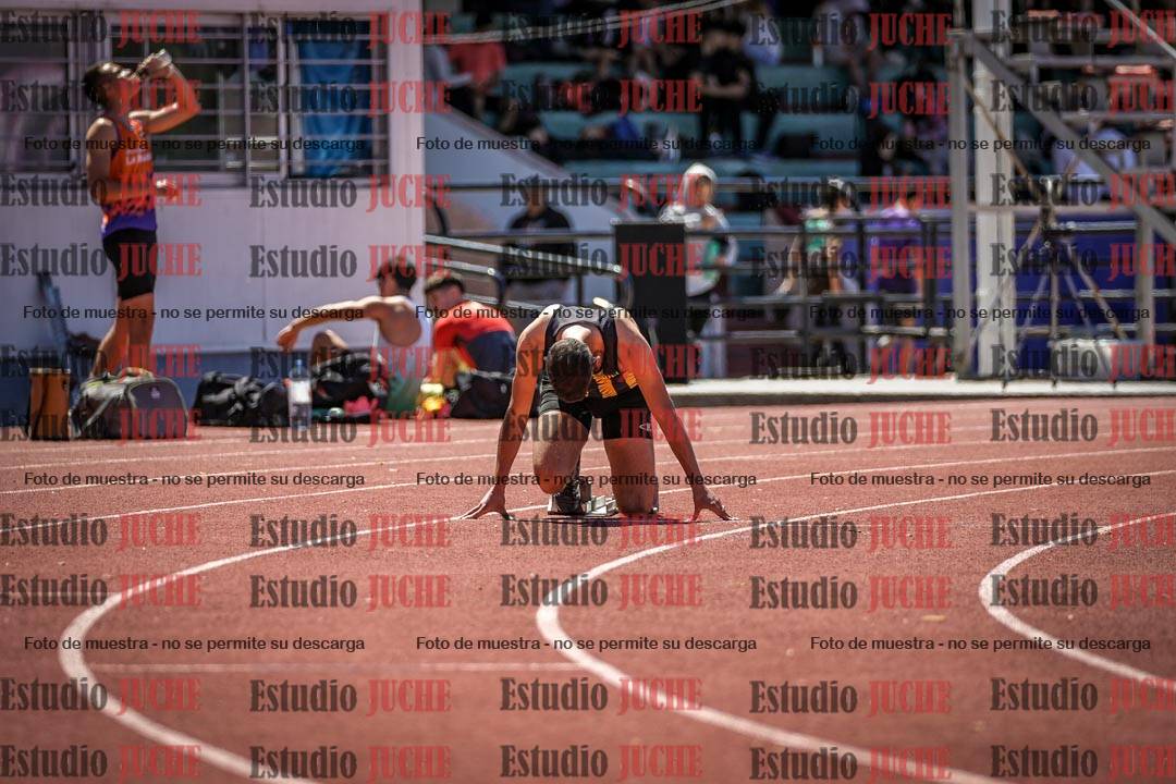Fotos de los 400 m llanos de varones