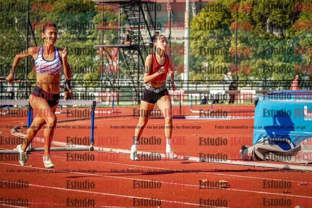Fotos de los 400 m con vallas de mujeres