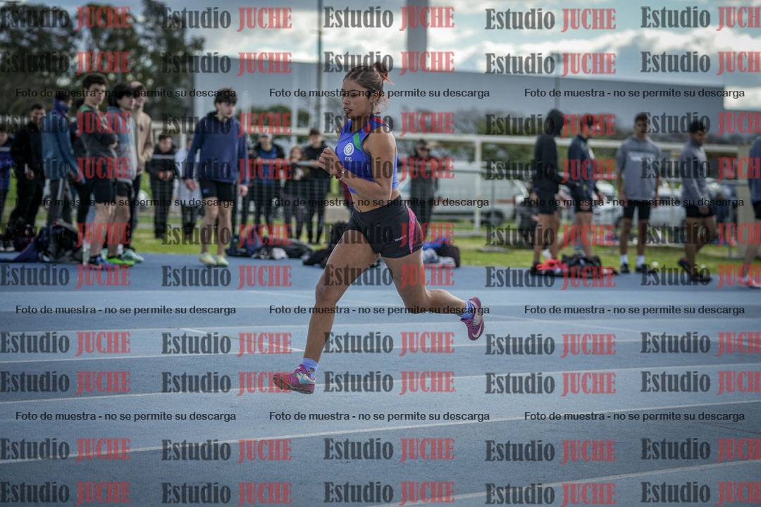 Fotos de las postas 4x400 m llanos de mujeres