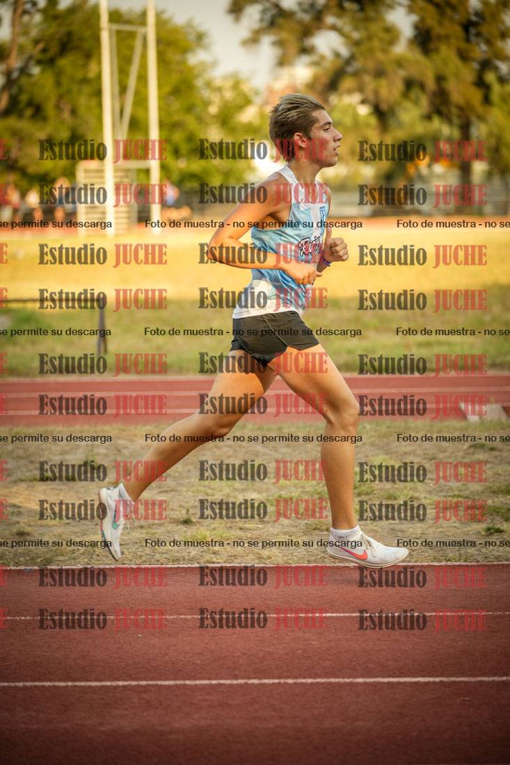 Fotos de los 5000 m llanos de mujeres y varones