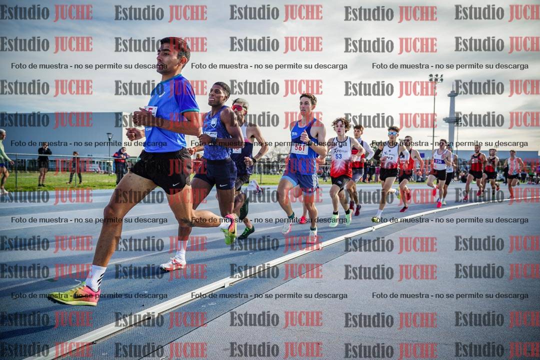 Fotos de los 1500 m llanos de varones