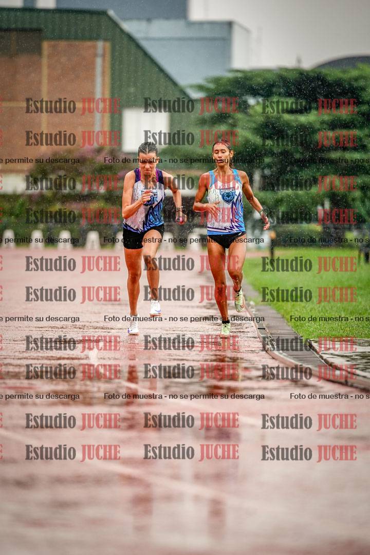 Fotos de las postas 4x400 m de mujeres
