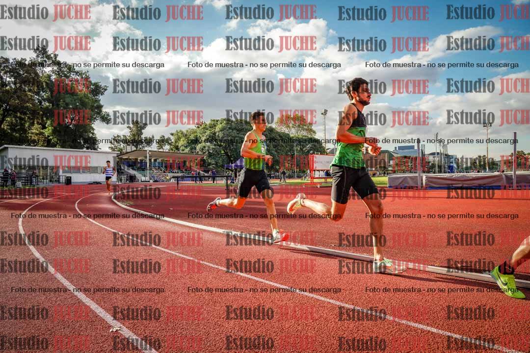 Fotos de los 1500 m llanos de varones