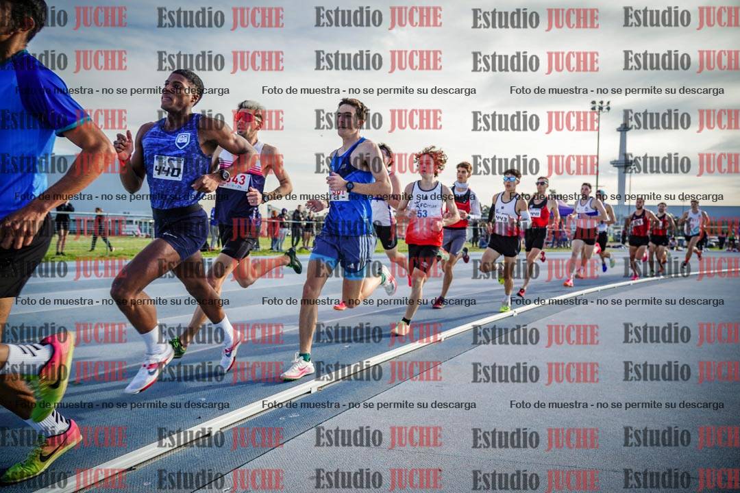 Fotos de los 1500 m llanos de varones