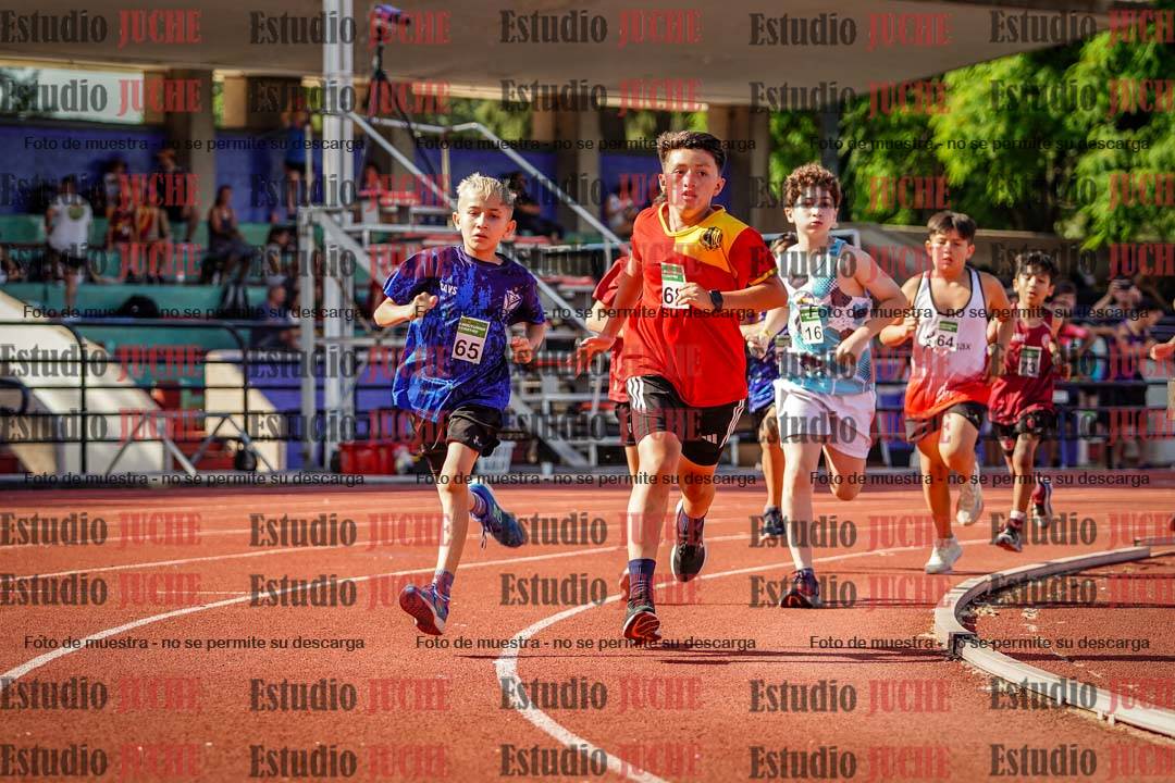 Fotos de los 1000 m llanos de varones