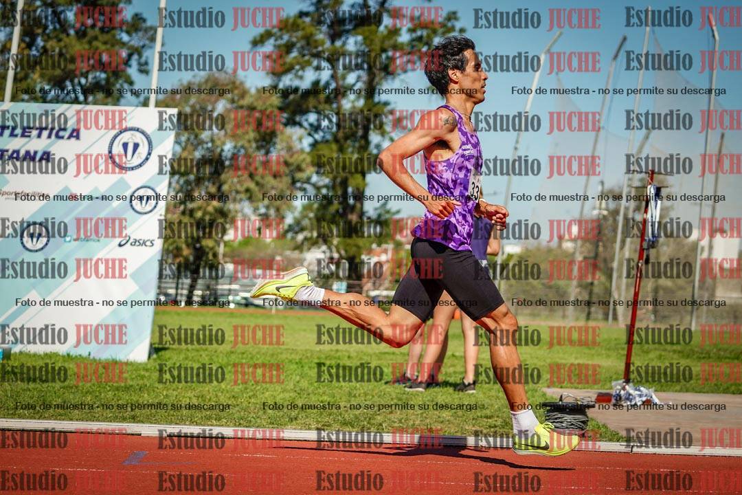 Fotos de los 5000 m llanos de mujeres y varones