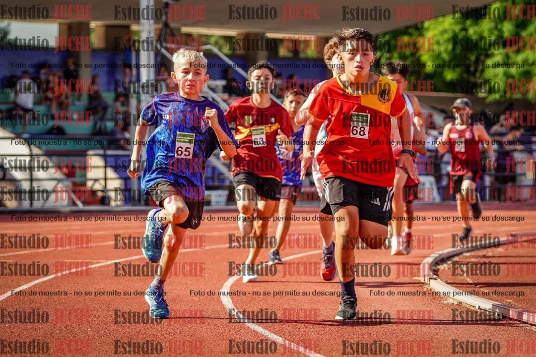 Fotos de los 1000 m llanos de varones