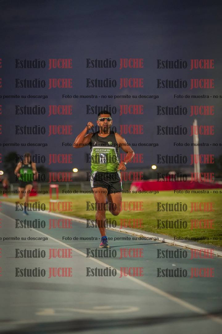 Fotos de los 3000 m llanos de varones