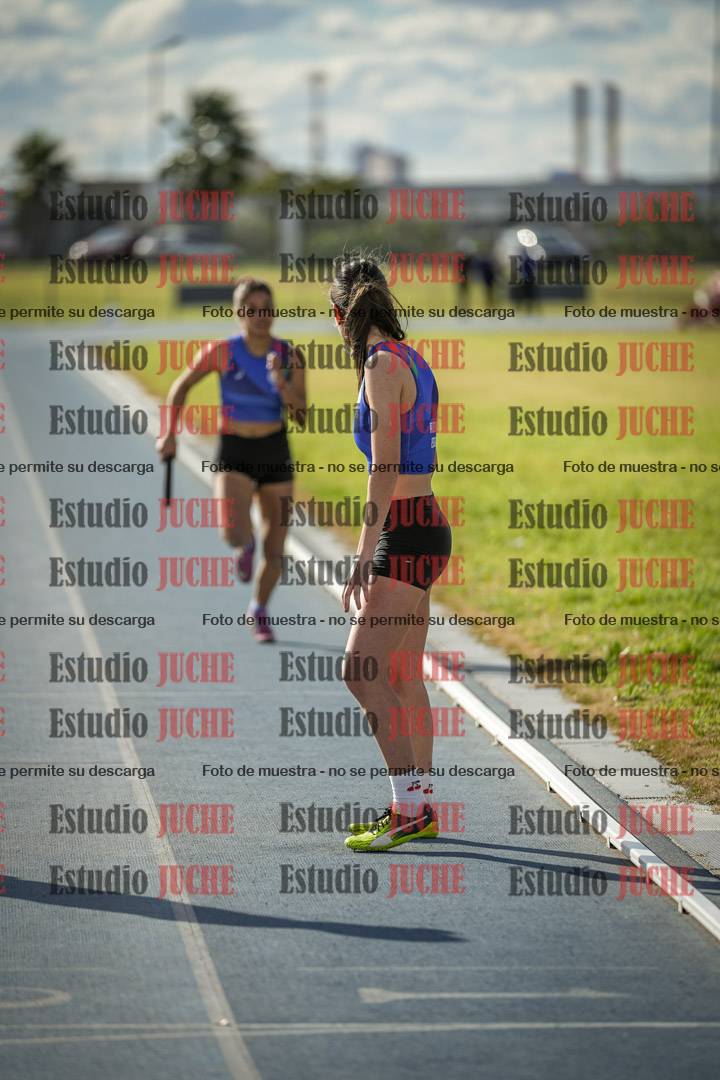 Fotos de las postas 4x400 m llanos de mujeres