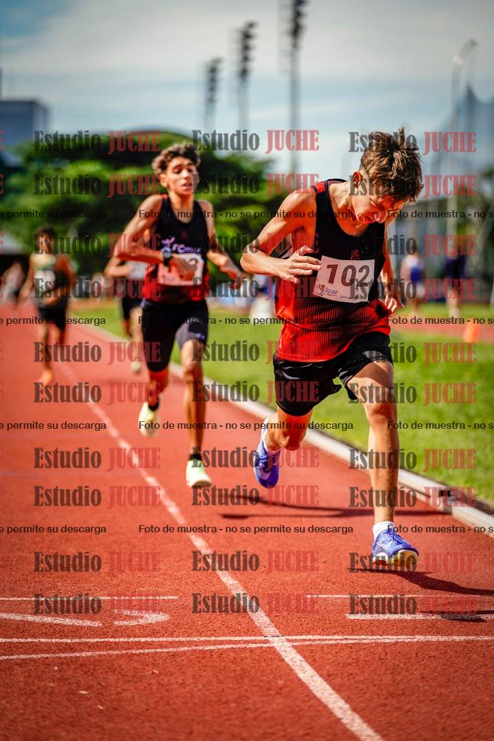 Fotos de los 600 m de varones
