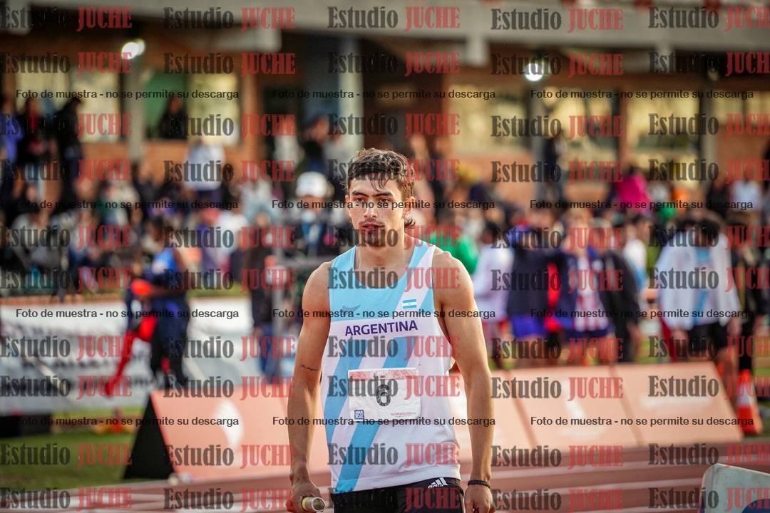 Fotos de los relevos 4x400 m de varones
