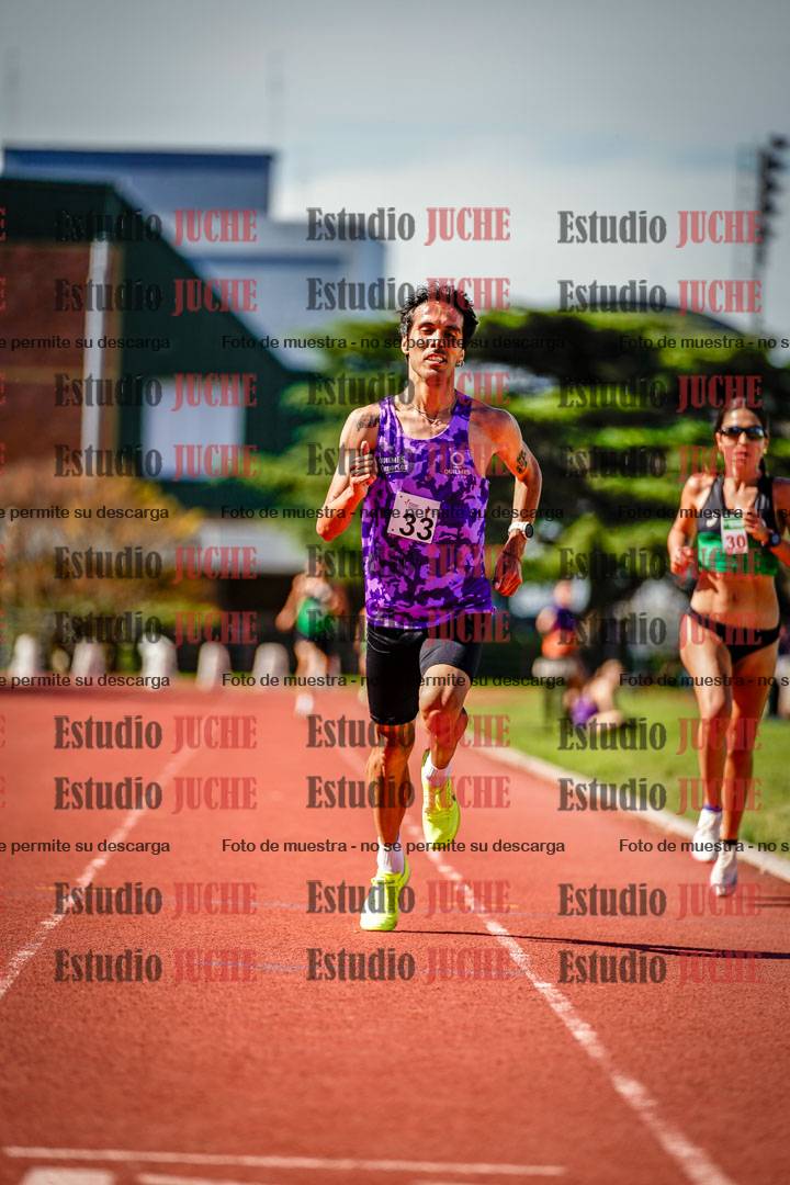 Fotos de los 5000 m llanos de mujeres y varones