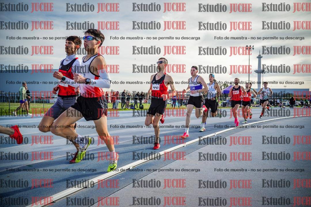 Fotos de los 1500 m llanos de varones