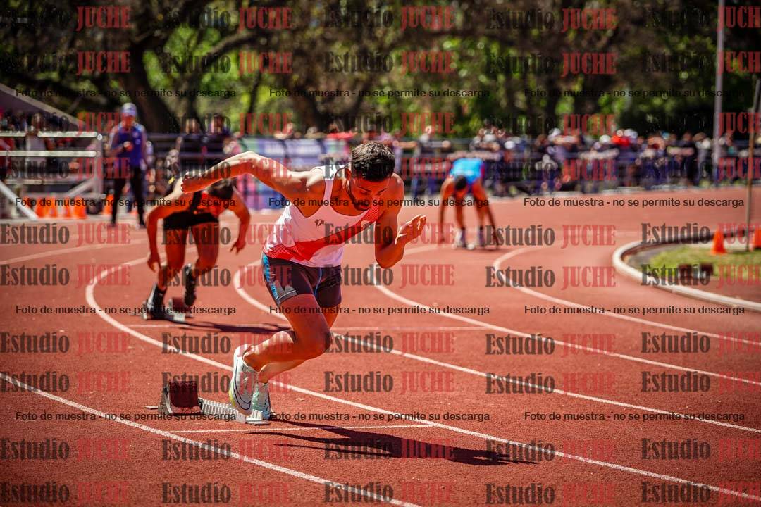 Fotos de los 400 m llanos de varones
