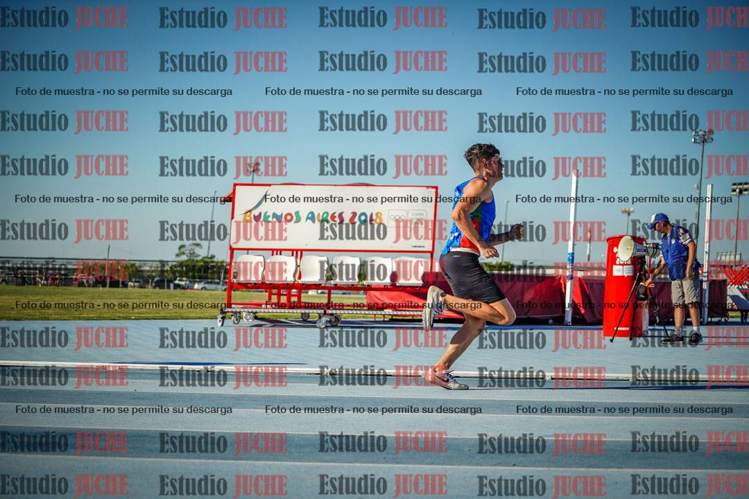 Fotos de los 400 m llanos de varones