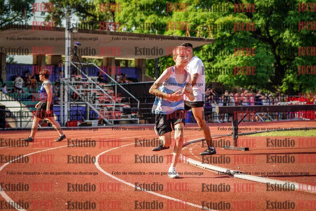 Fotos de los 1000 m llanos de varones