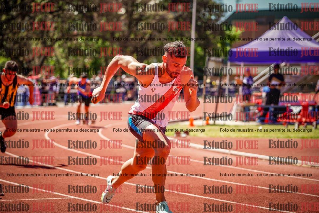 Fotos de los 400 m llanos de varones