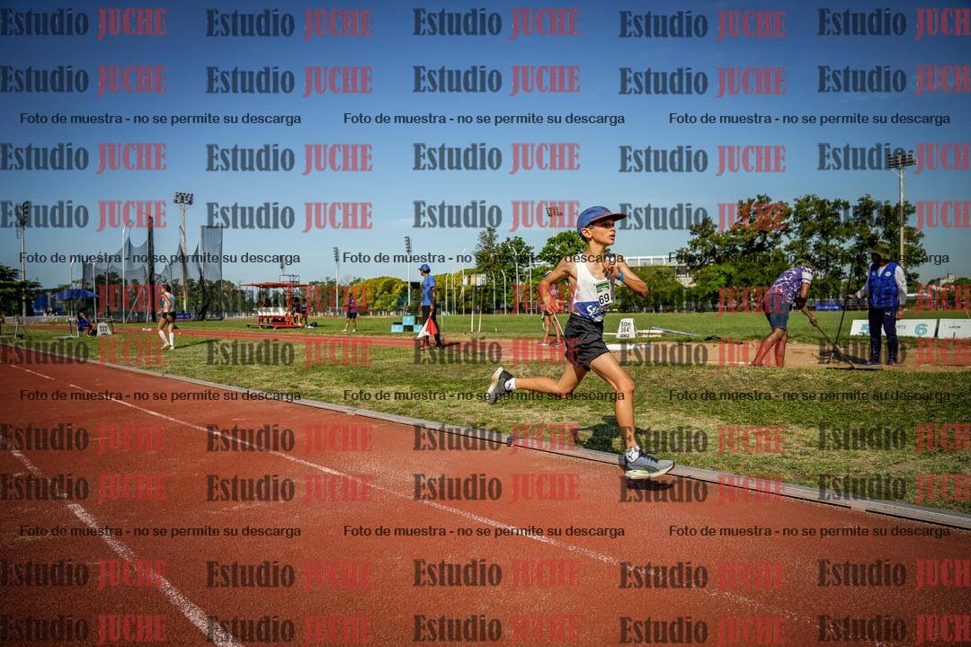 Fotos de los 1000 m llanos de varones