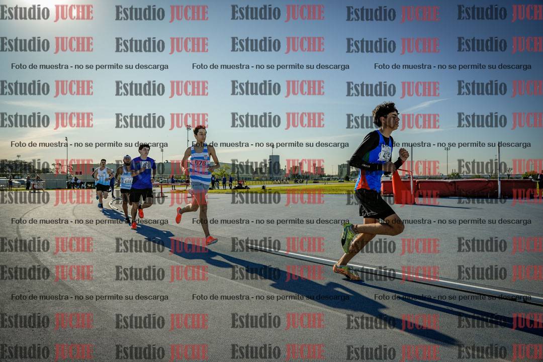 Fotos de los 1500 m llanos de varones