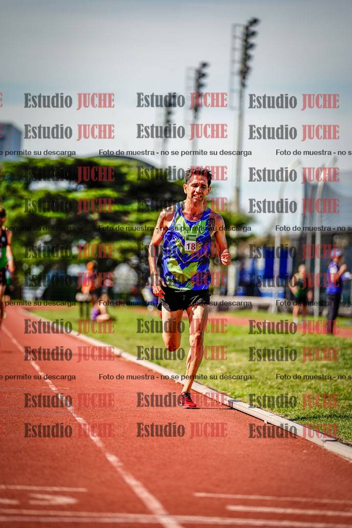 Fotos de los 5000 m llanos de mujeres y varones