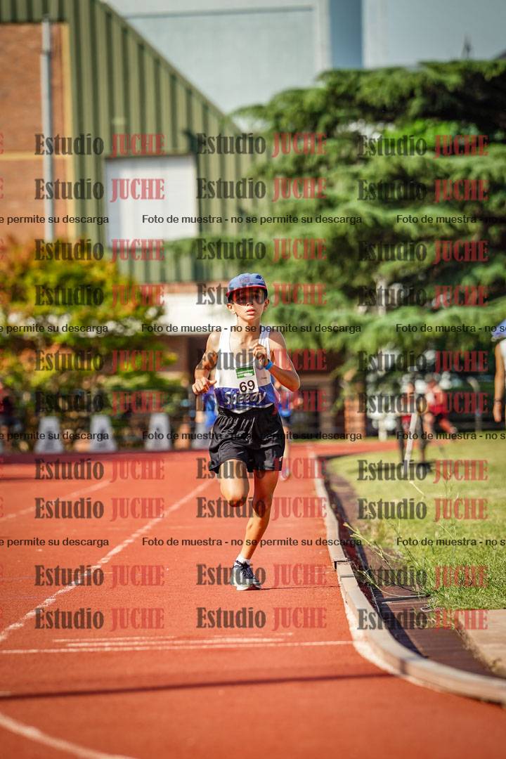 Fotos de los 1000 m llanos de varones