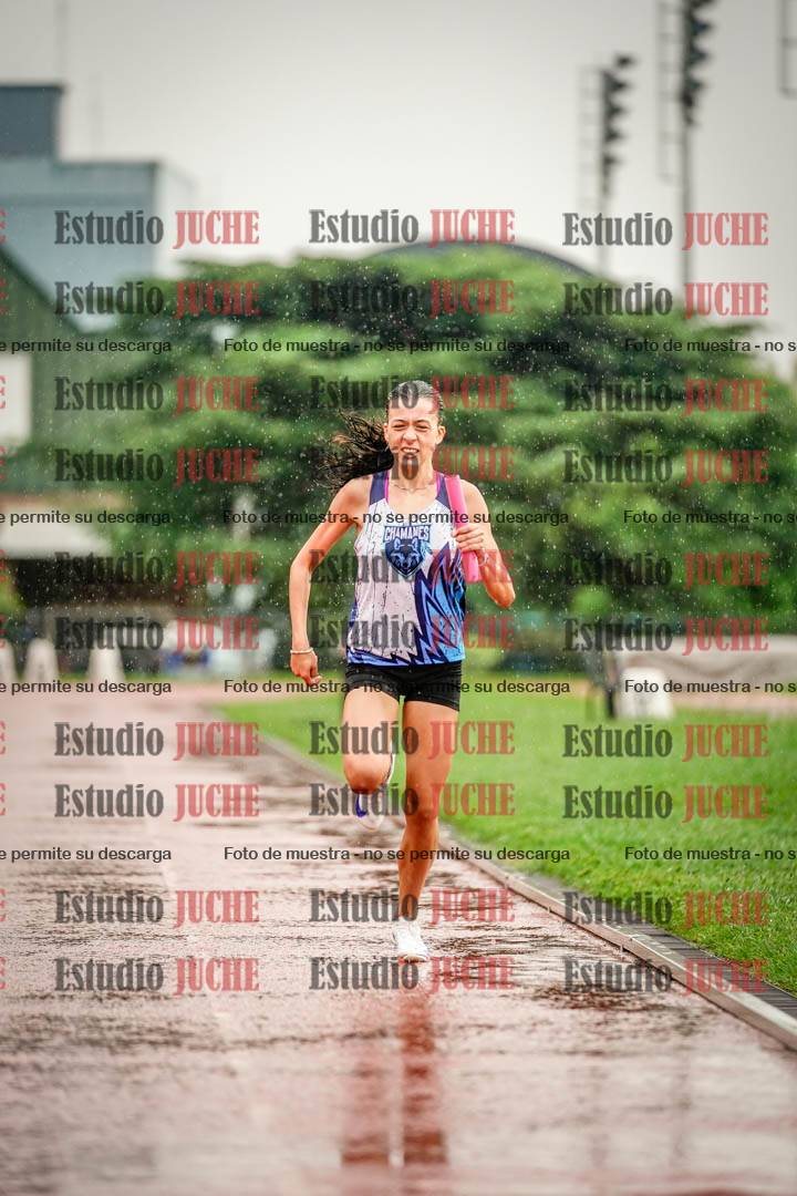Fotos de las postas 4x400 m de mujeres