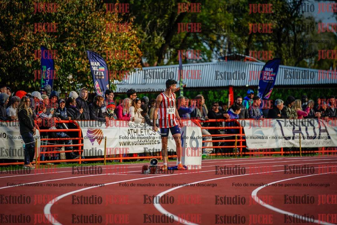 Fotos de los relevos 4x400 m de varones