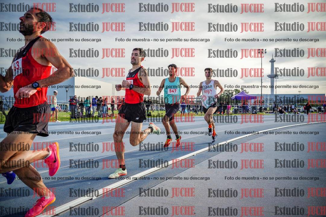 Fotos de los 1500 m llanos de varones