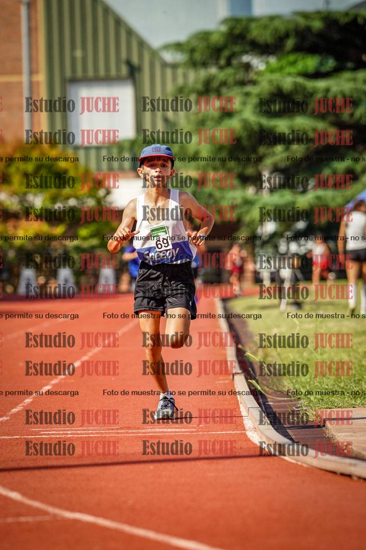 Fotos de los 1000 m llanos de varones