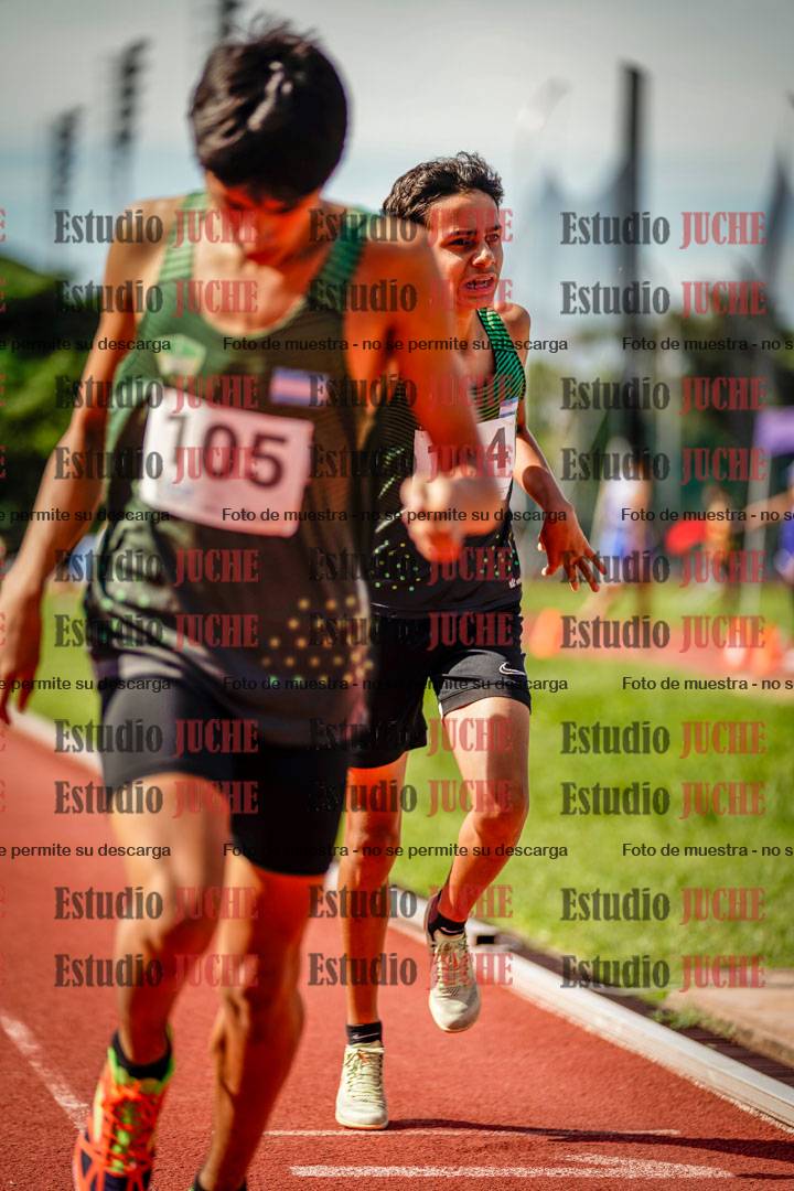 Fotos de los 600 m de varones
