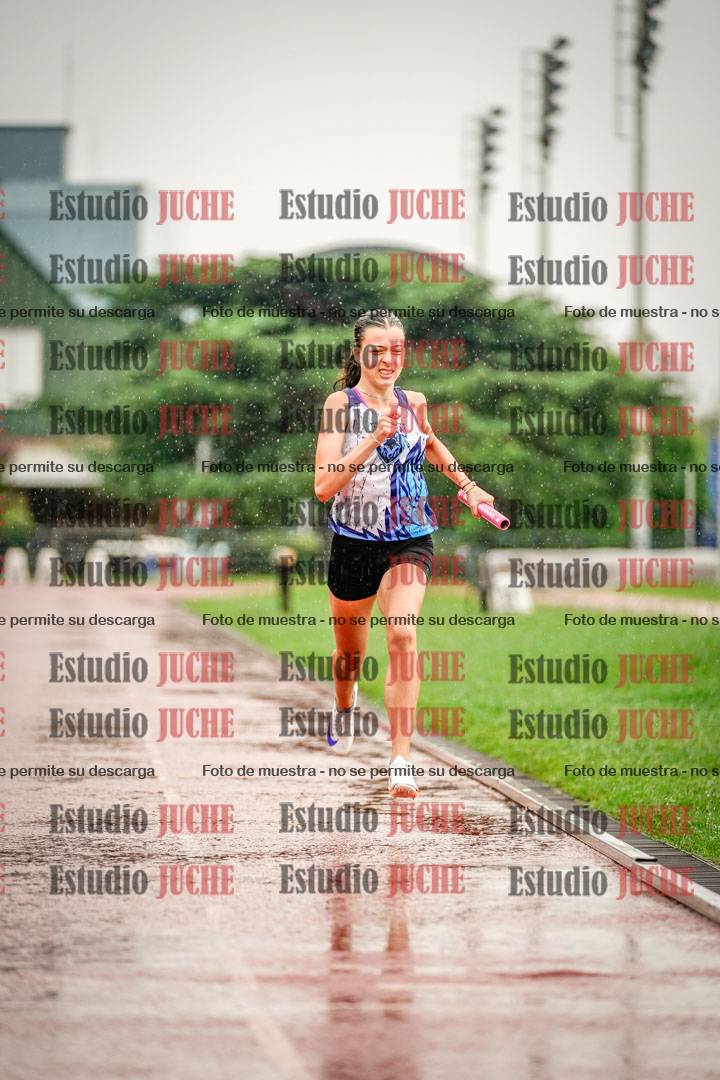 Fotos de las postas 4x400 m de mujeres