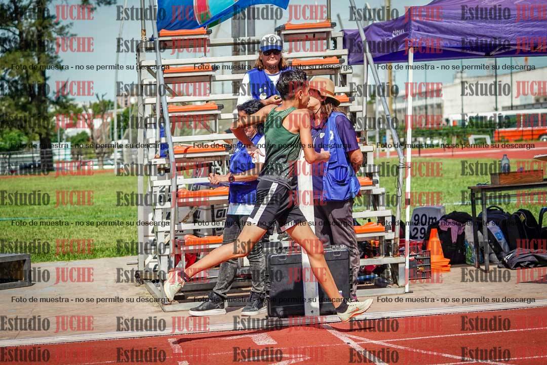 Fotos de los 600 m de varones