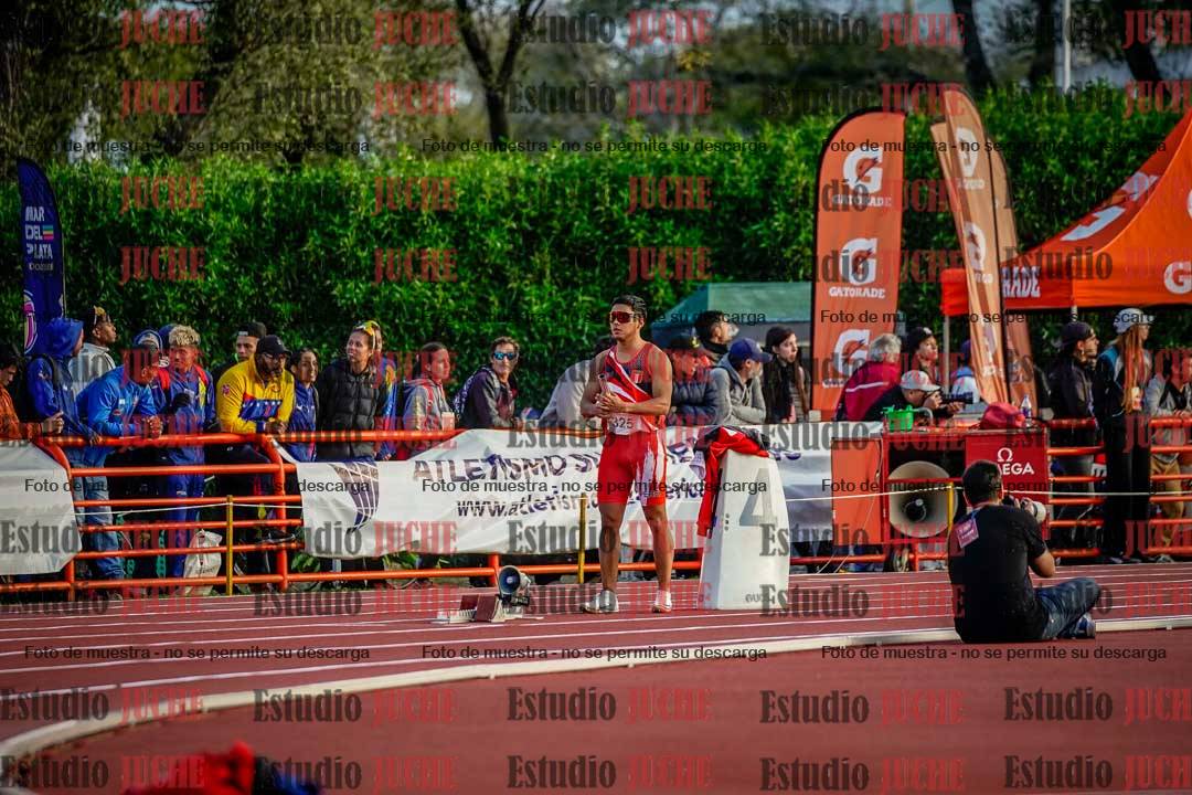 Fotos de los relevos 4x400 m de varones