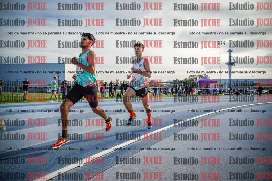 Fotos de los 1500 m llanos de varones