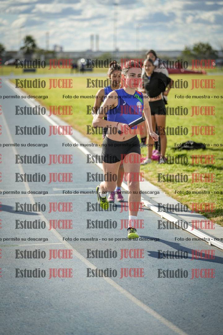 Fotos de las postas 4x400 m llanos de mujeres